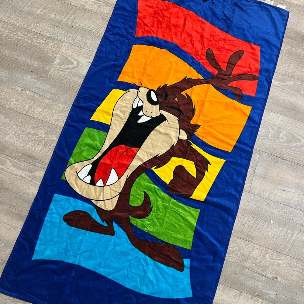 1997 Vintage NWT Looney Tunes Taz Beach Towel